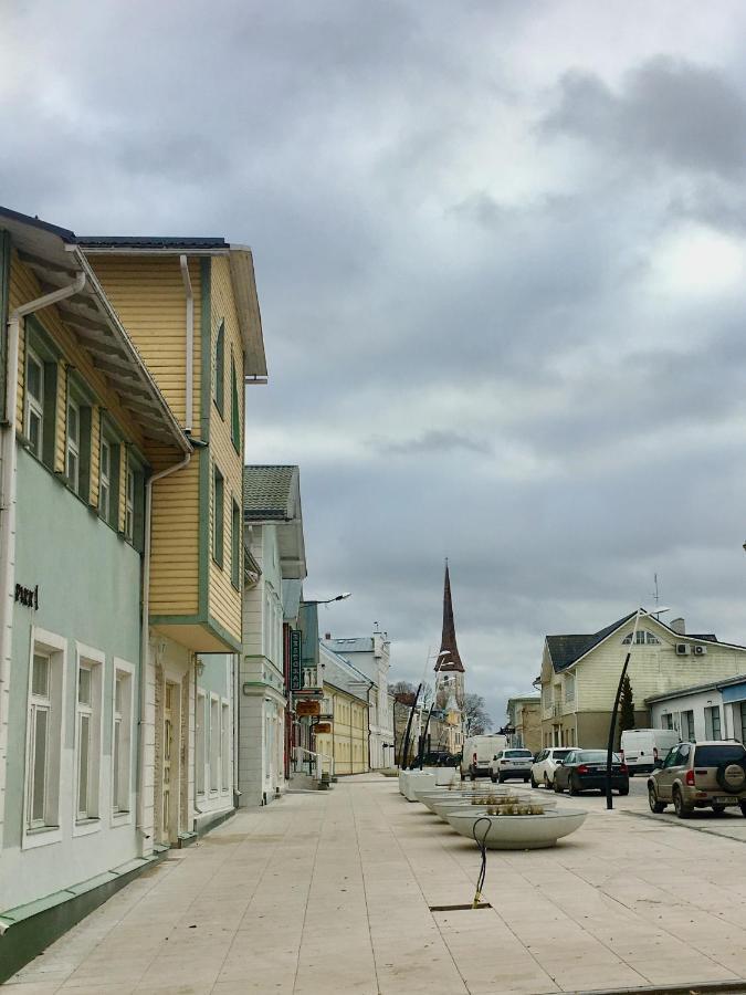 Südalinna Apartment Rakvere Bagian luar foto